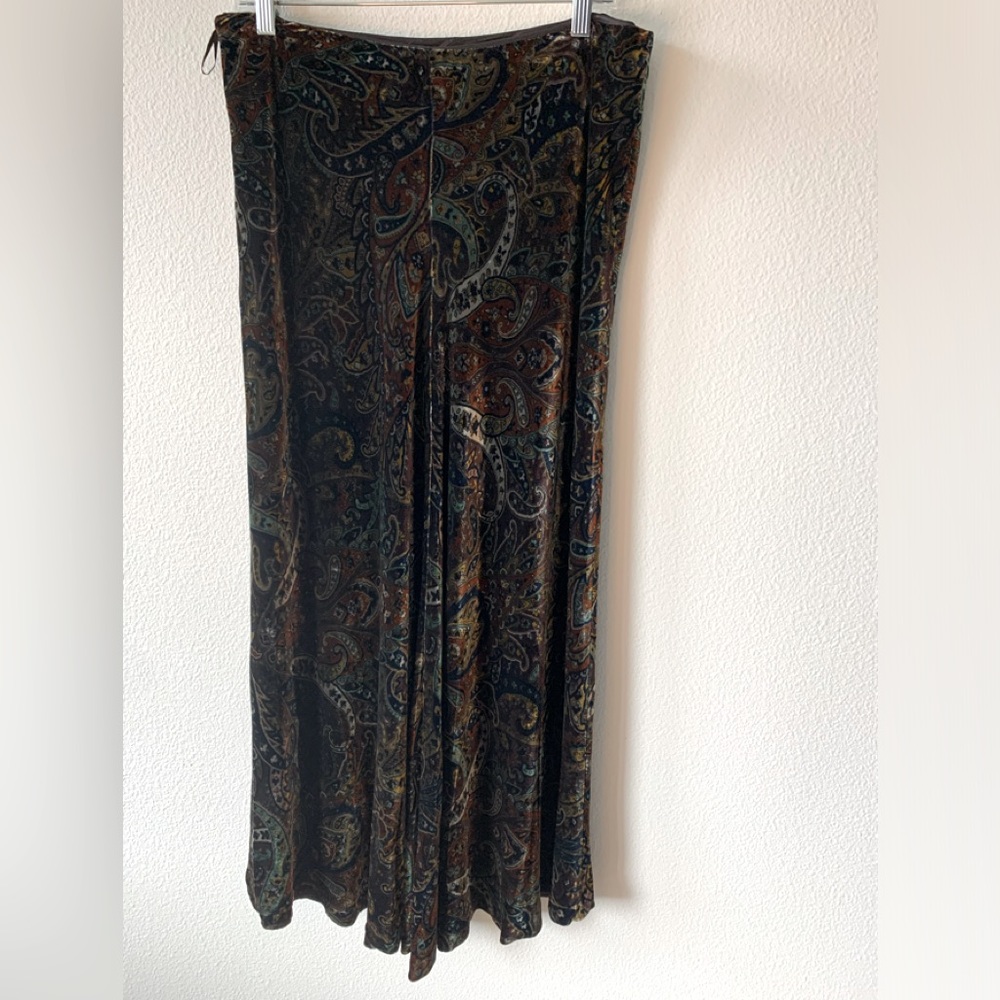 103. VINTAGE Ralph Lauren Velvet Paisley long maxi skirt sz 12 EUC